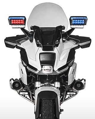 Image of the LED flashing and rotating lights of the R 1300 RT-P authority vehicle