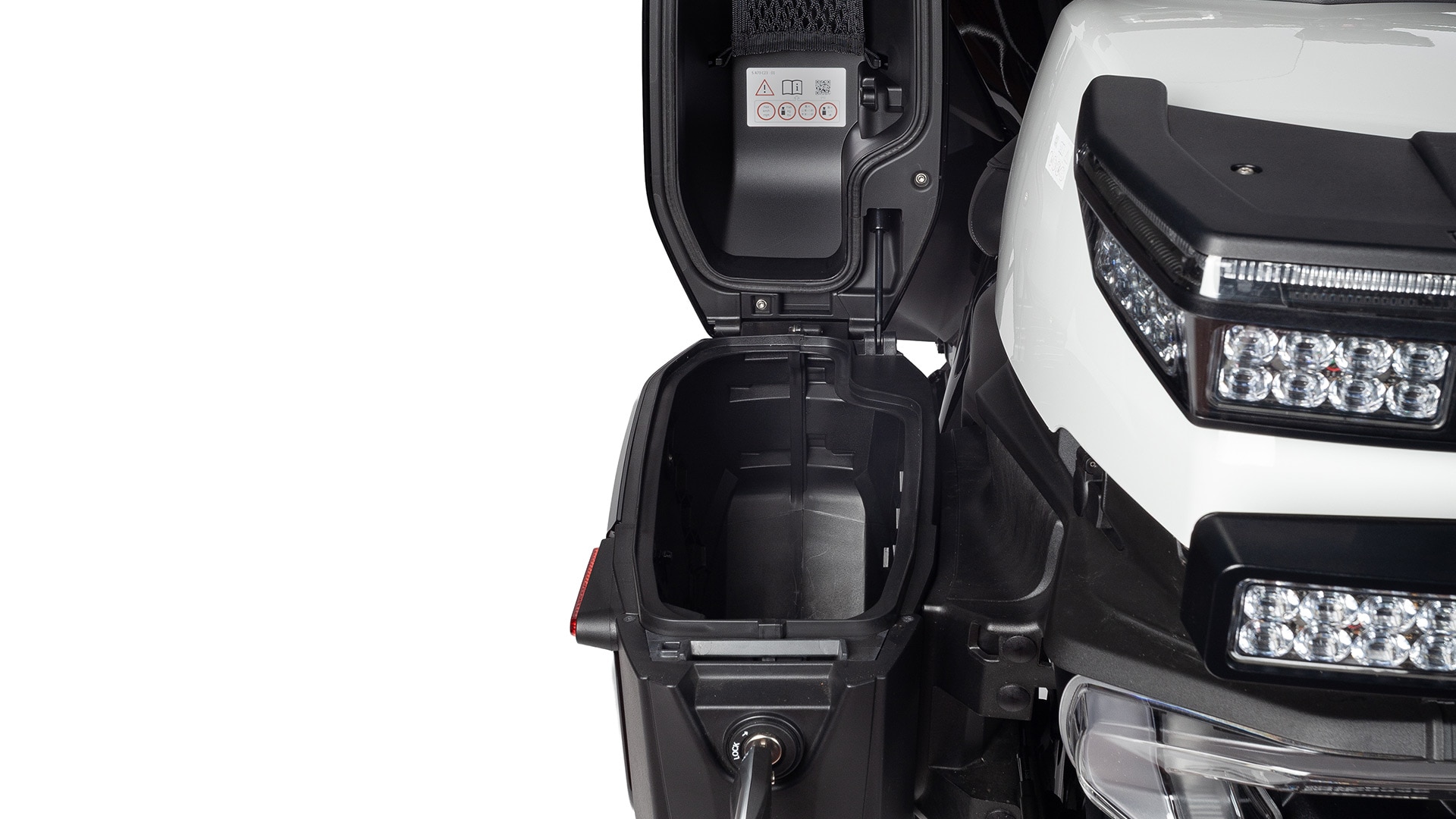 We see an open side case.